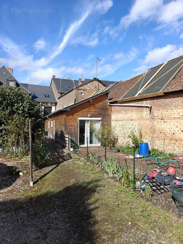 Appartement à BRIONNE