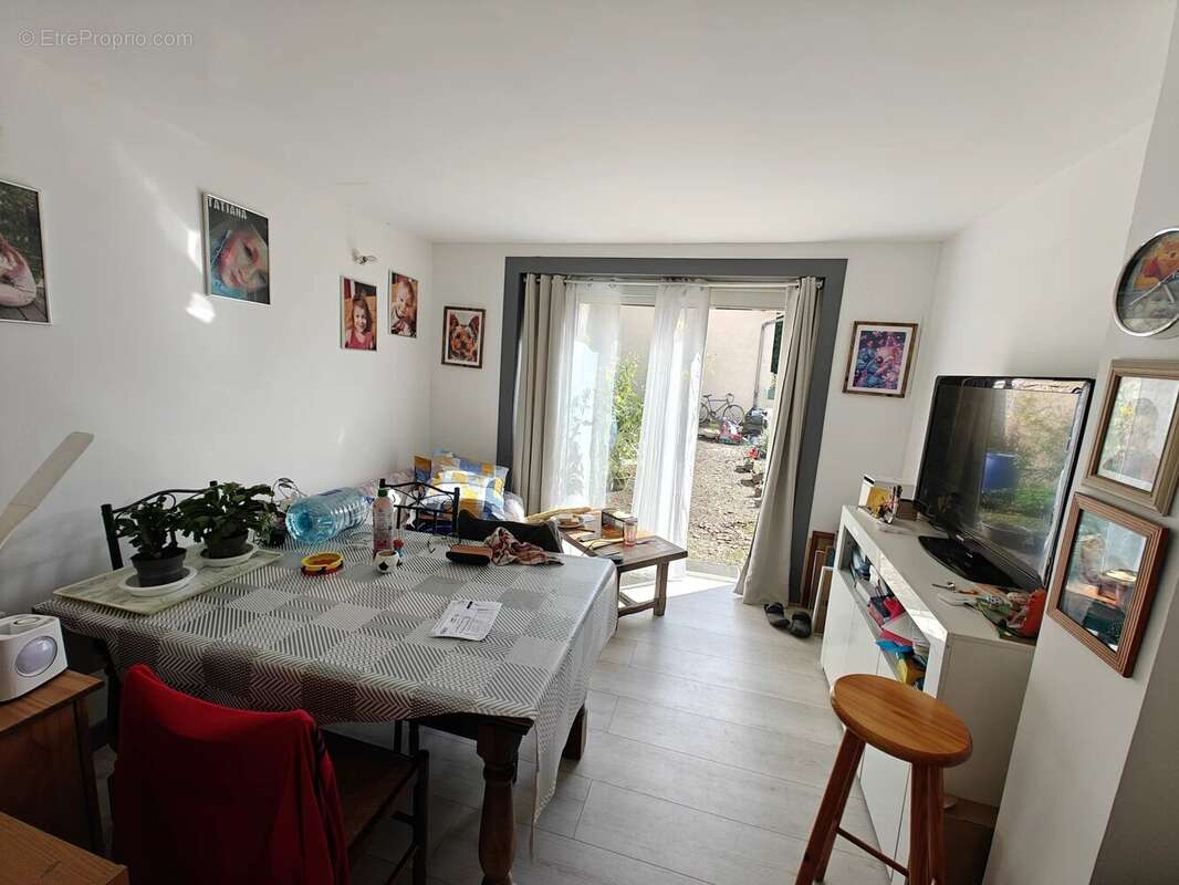 Appartement à BRIONNE