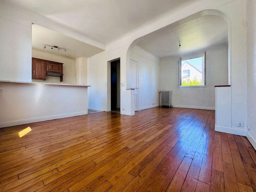 Maison à CHOISY-LE-ROI