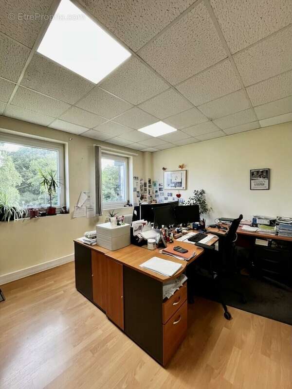 Commerce à COMPIEGNE