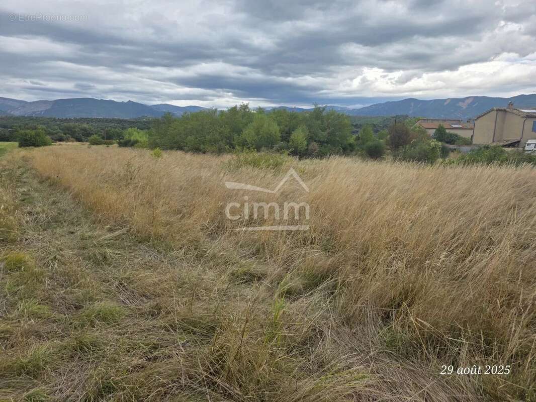 Terrain à AUBIGNOSC