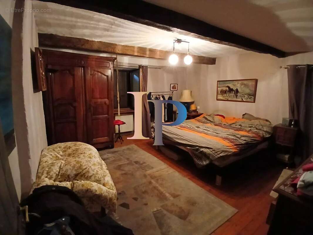 Maison à CHAUFFAILLES