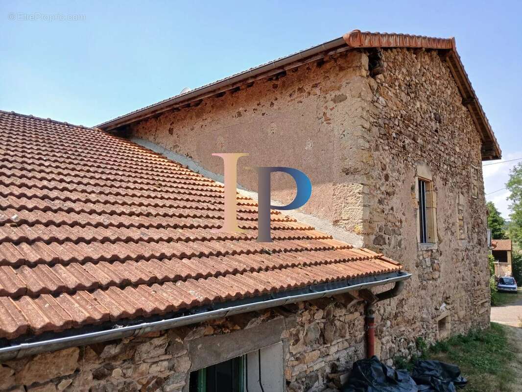 Maison à CHAUFFAILLES