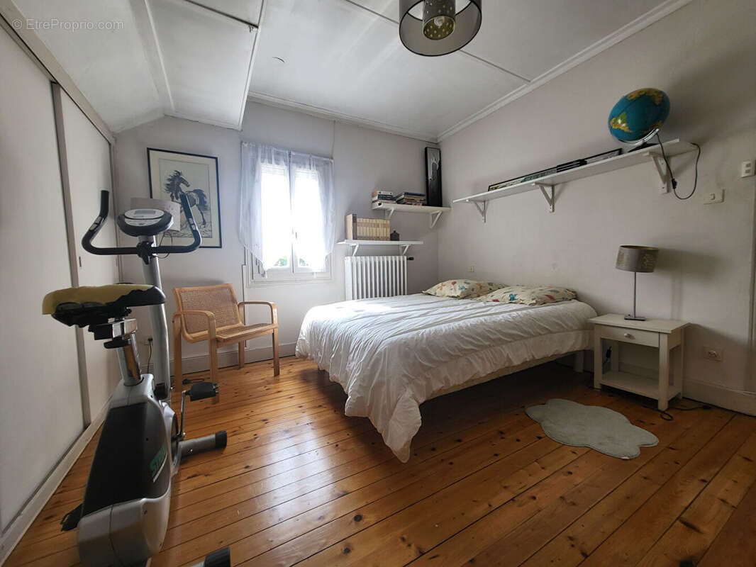 Maison à PARAY-LE-MONIAL