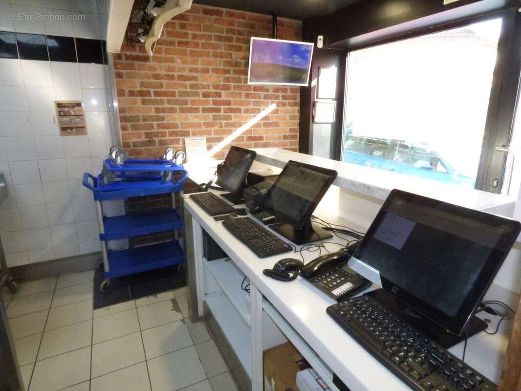 Commerce à SAINT-MAUR-DES-FOSSES