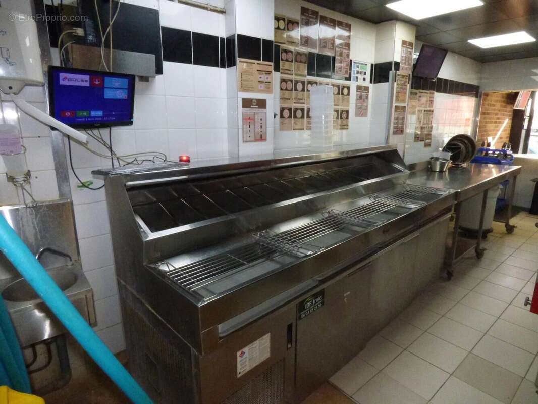 Commerce à SAINT-MAUR-DES-FOSSES