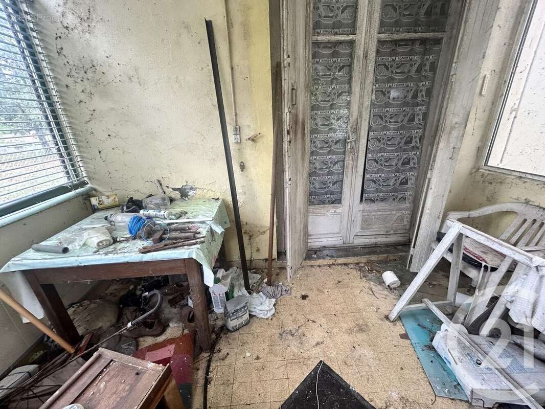 Maison à LES EGLISOTTES-ET-CHALAURES