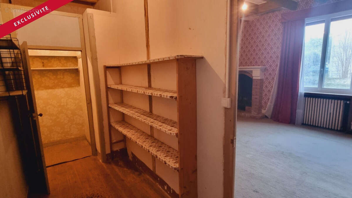 Autre à CHAMPAGNE-MOUTON