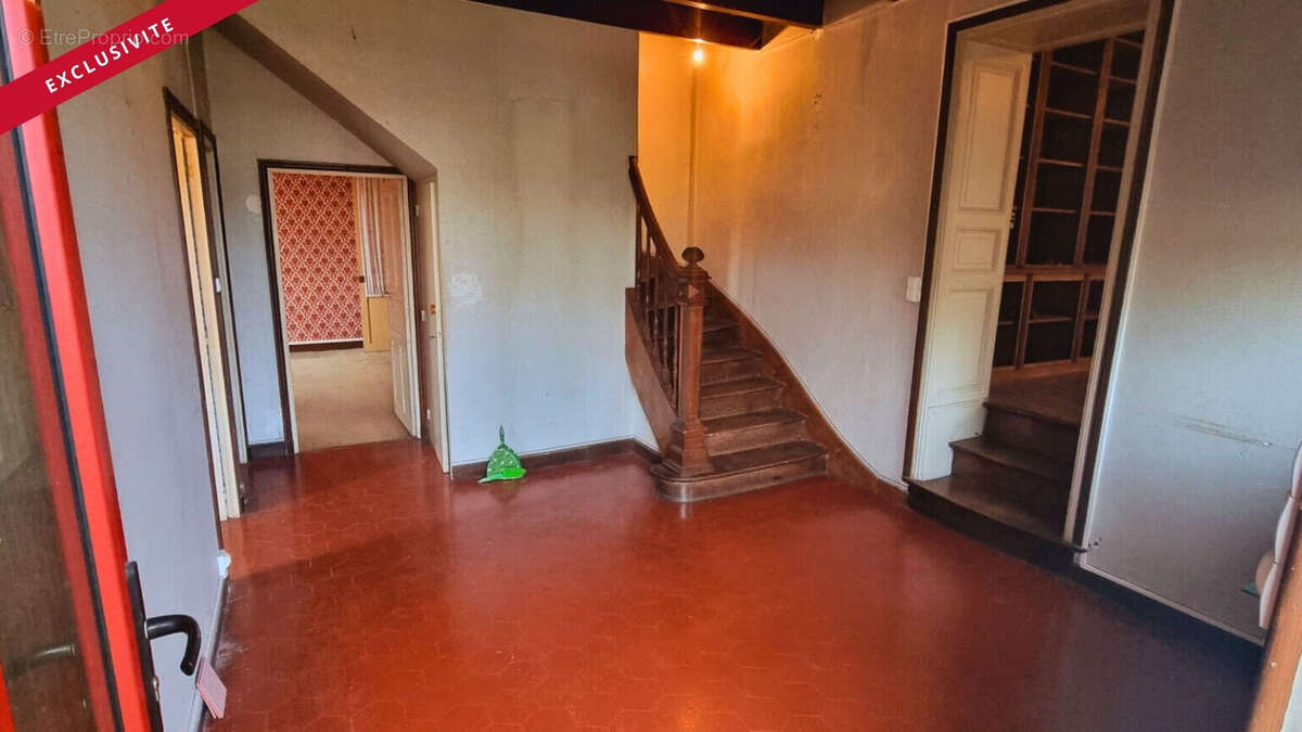 Autre à CHAMPAGNE-MOUTON