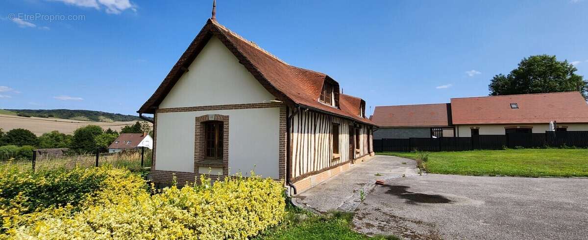 Maison à FREULLEVILLE