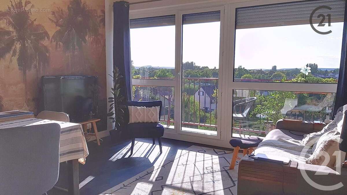 Appartement à JOIGNY