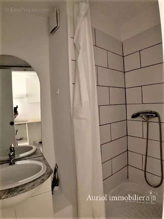 Appartement à AURIOL