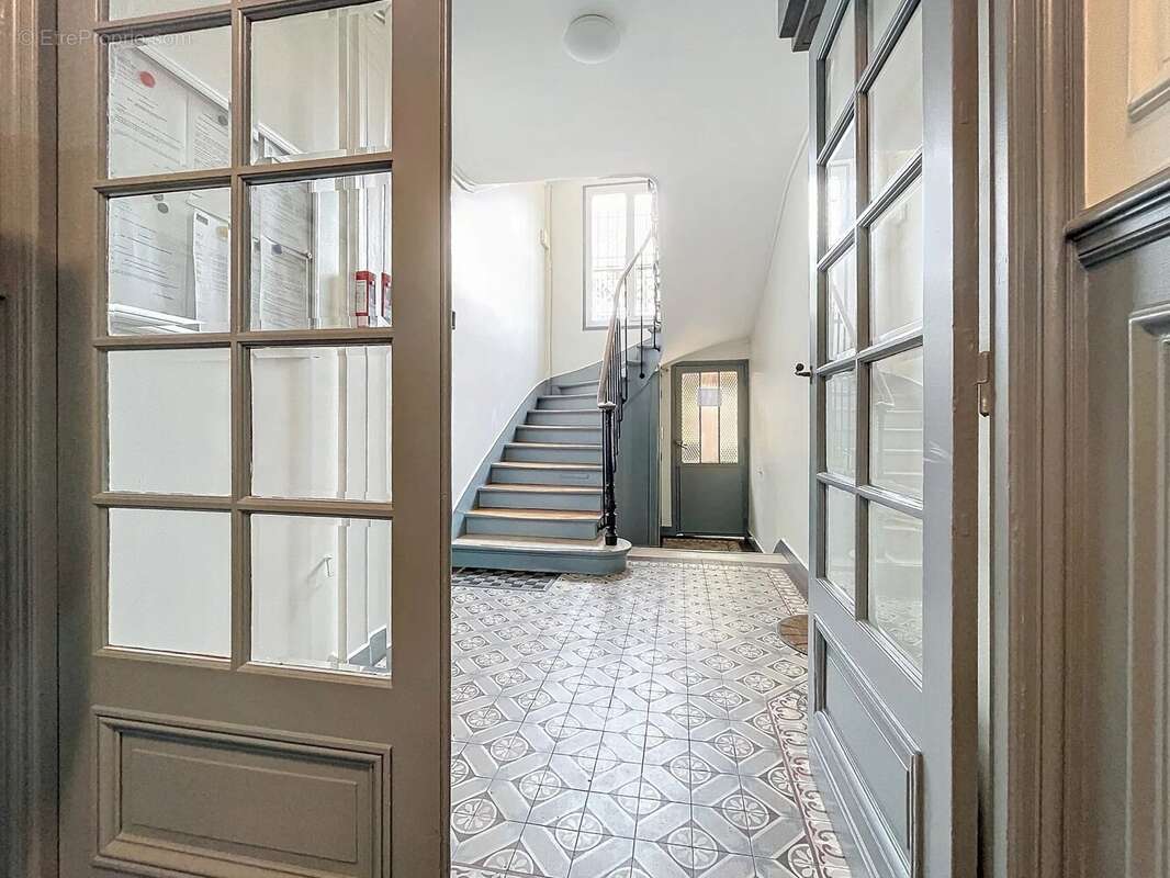 Appartement à ASNIERES-SUR-SEINE