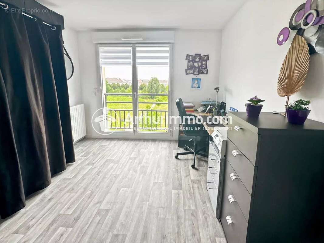 Appartement à SAINT-PIERRE-DU-PERRAY