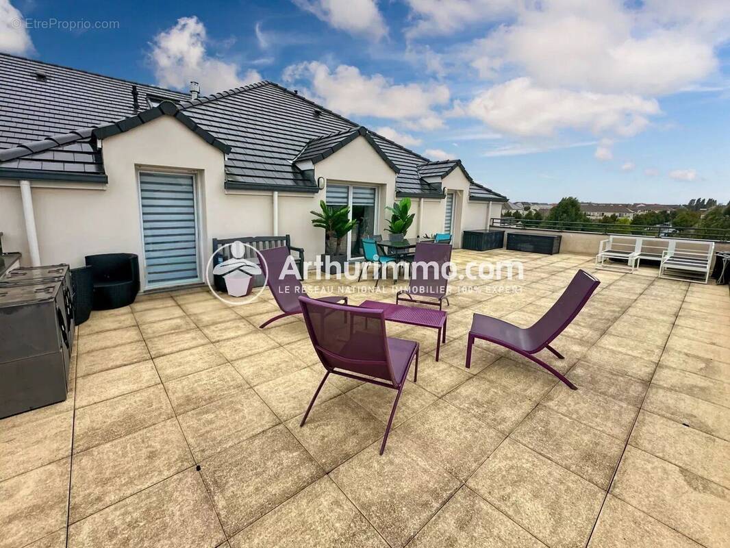 Appartement à SAINT-PIERRE-DU-PERRAY