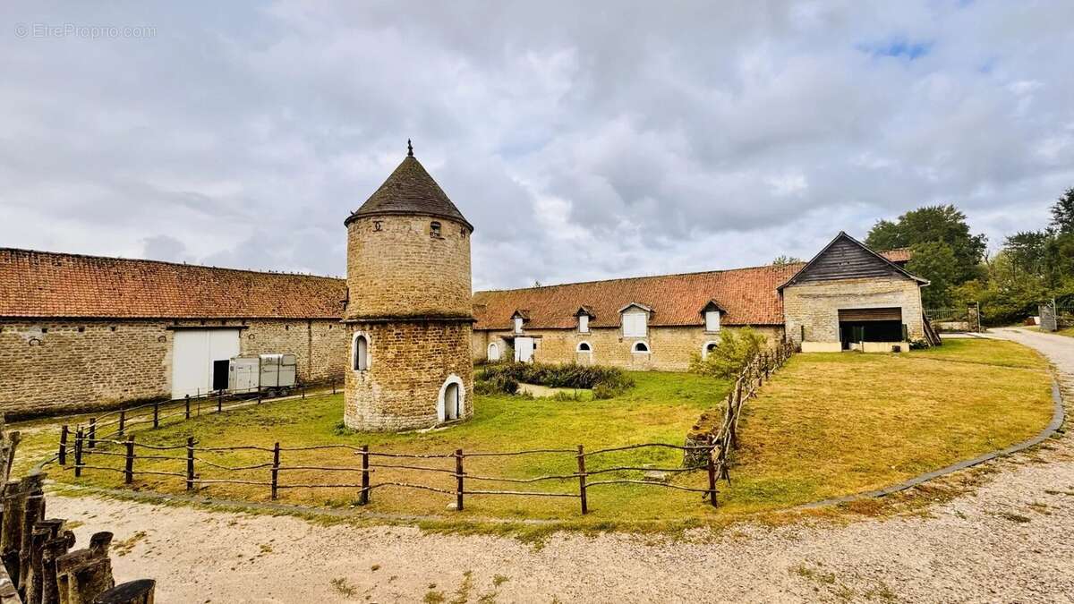 Maison à HESDIN-L&#039;ABBE