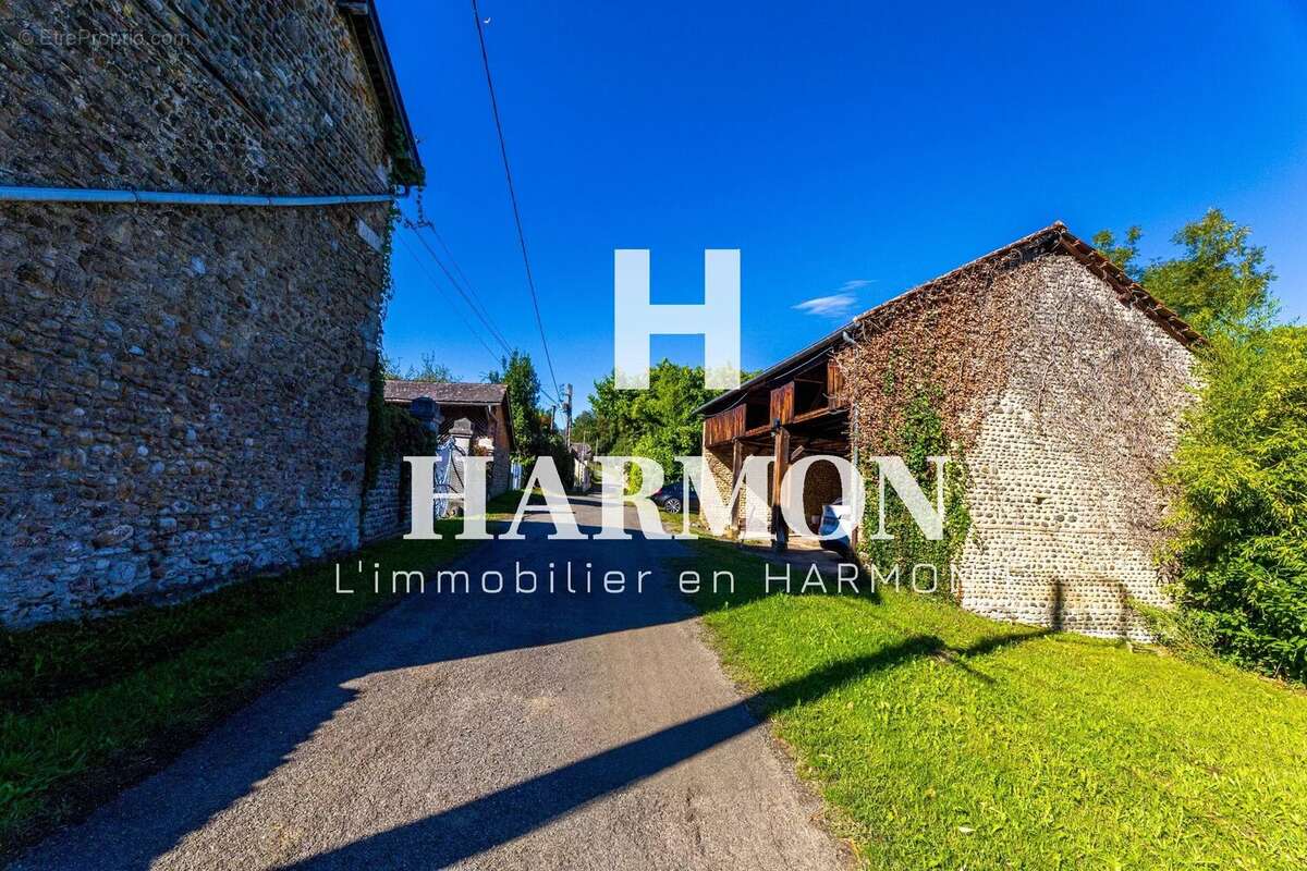 Maison à SAINT-FAUST