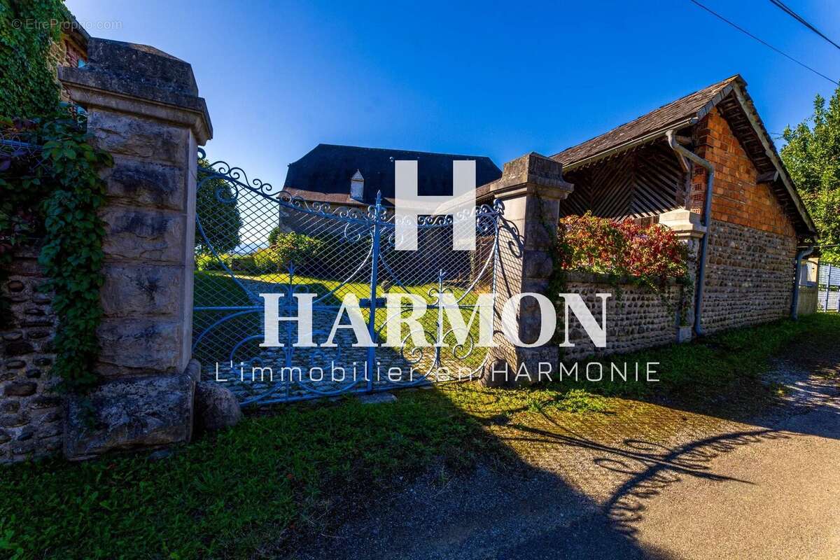 Maison à SAINT-FAUST