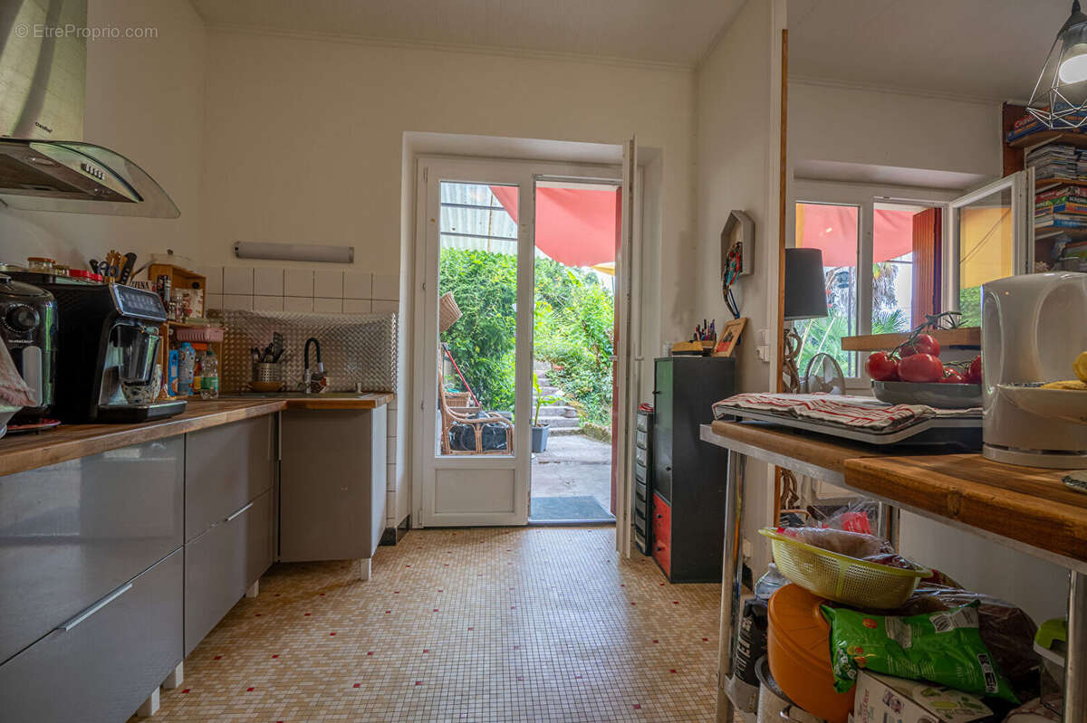 Maison à MONCRABEAU