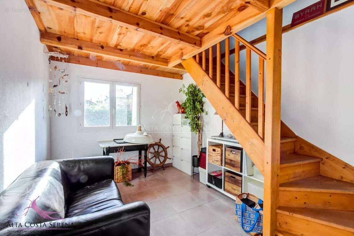 Maison à PRUNELLI-DI-FIUMORBO