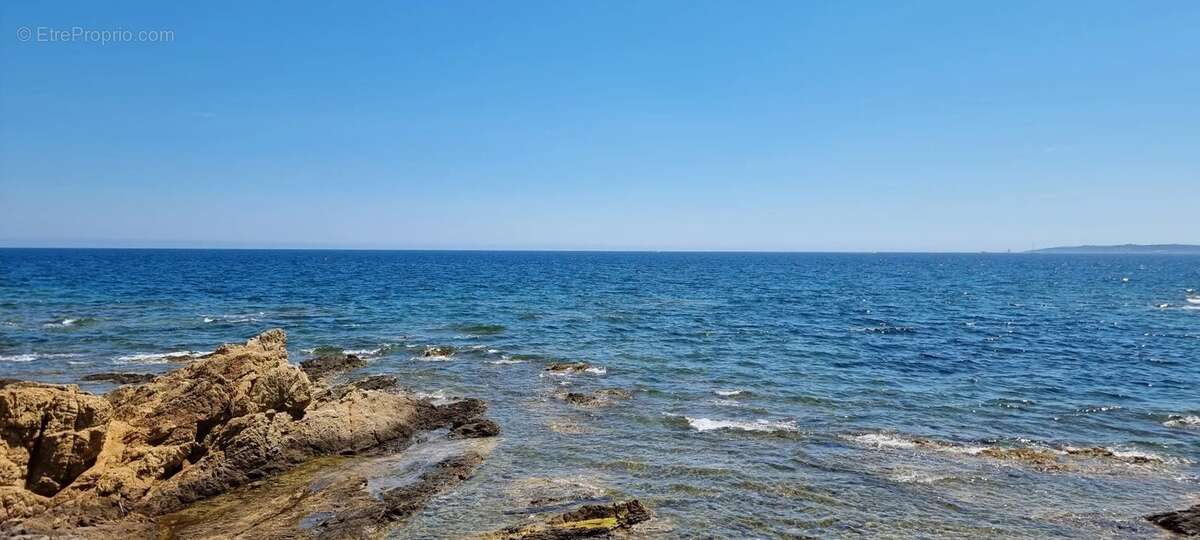 Maison à LES ISSAMBRES