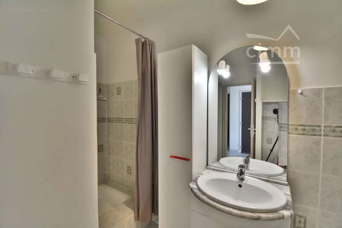 Appartement à SAINT-CYPRIEN