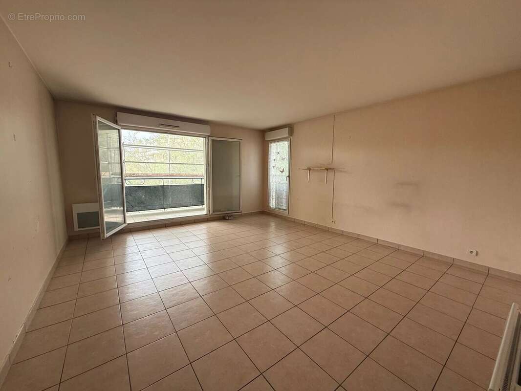 Appartement à CHELLES