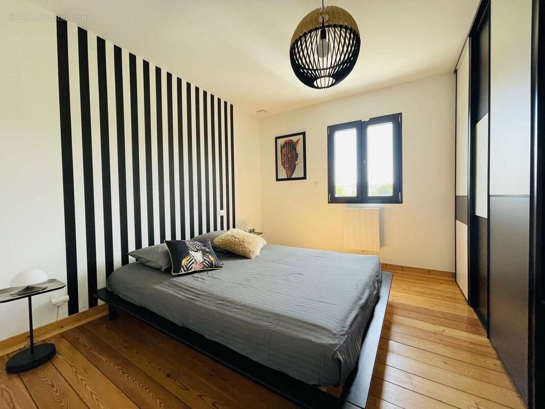 Maison à SAINT-MAURICE-SUR-EYGUES