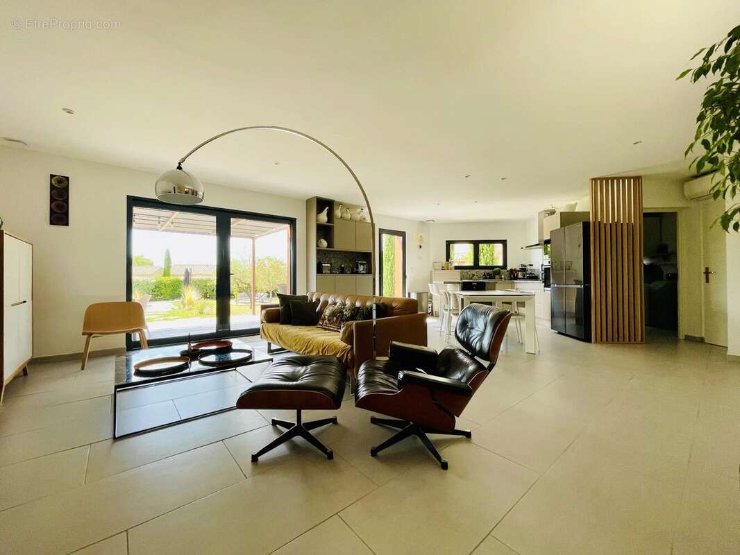 Maison à SAINT-MAURICE-SUR-EYGUES