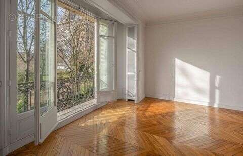 Appartement à PARIS-6E