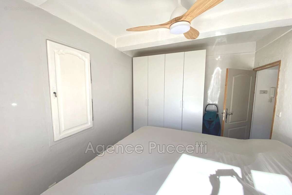 Appartement à VENCE