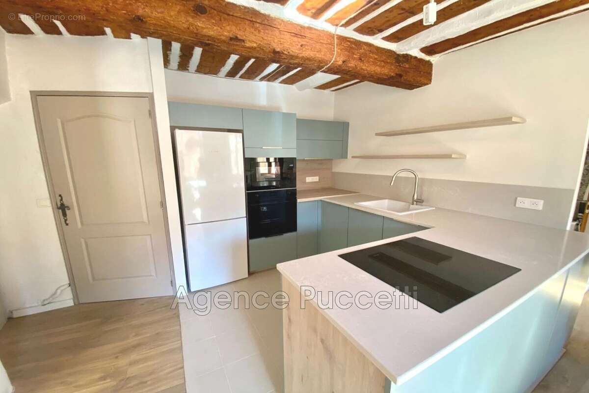 Appartement à VENCE