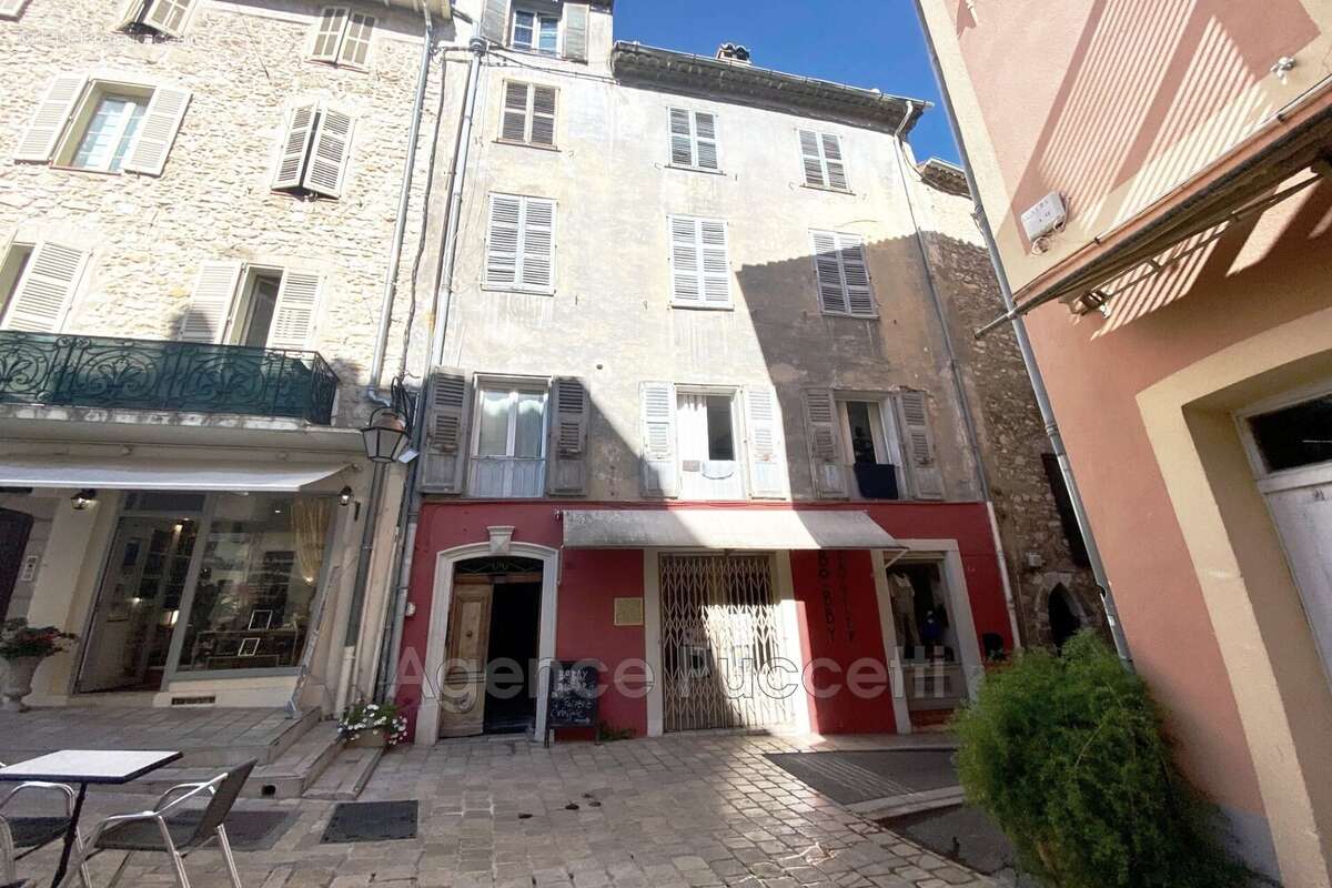 Appartement à VENCE