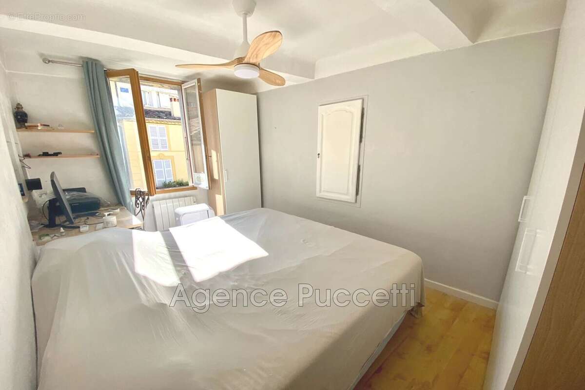 Appartement à VENCE