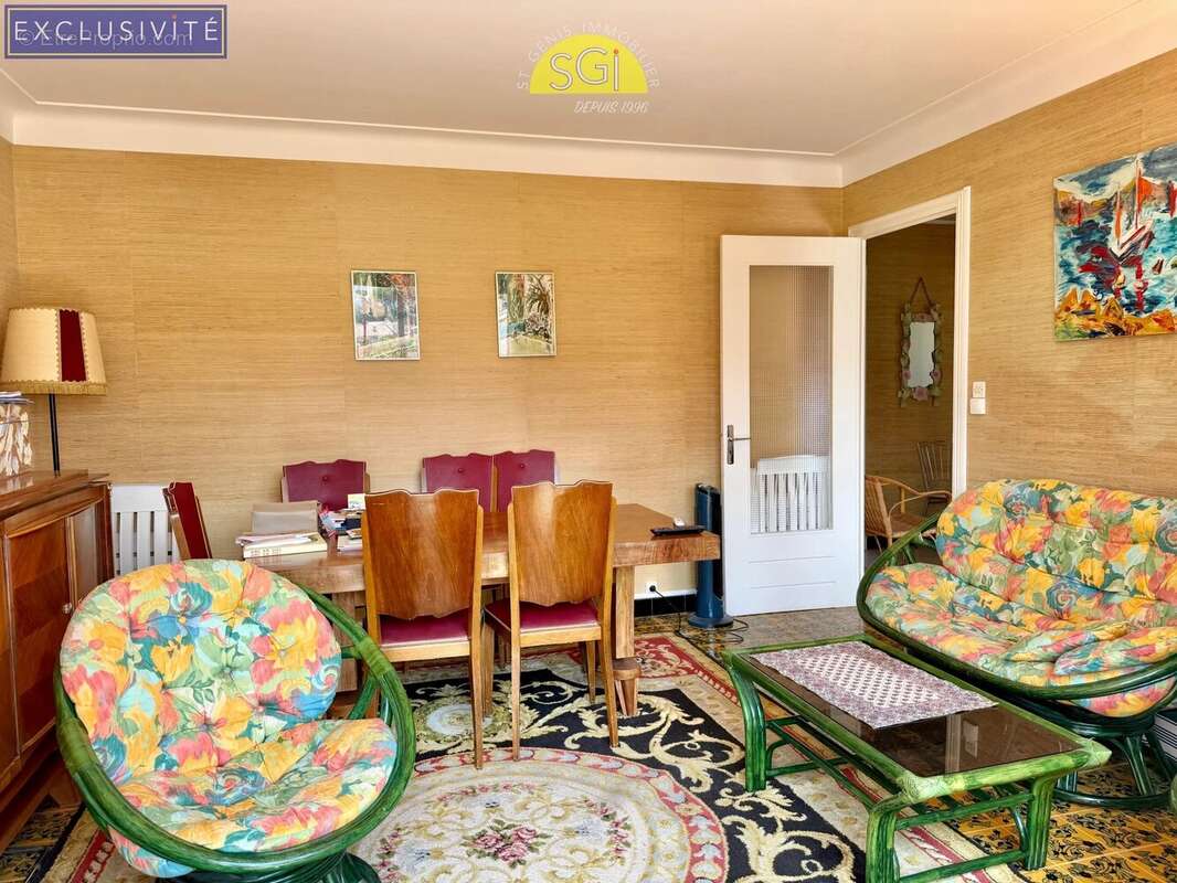 Maison à SAINT-GENIS-DES-FONTAINES