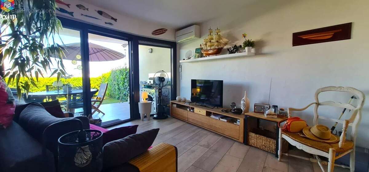 Appartement à COGOLIN