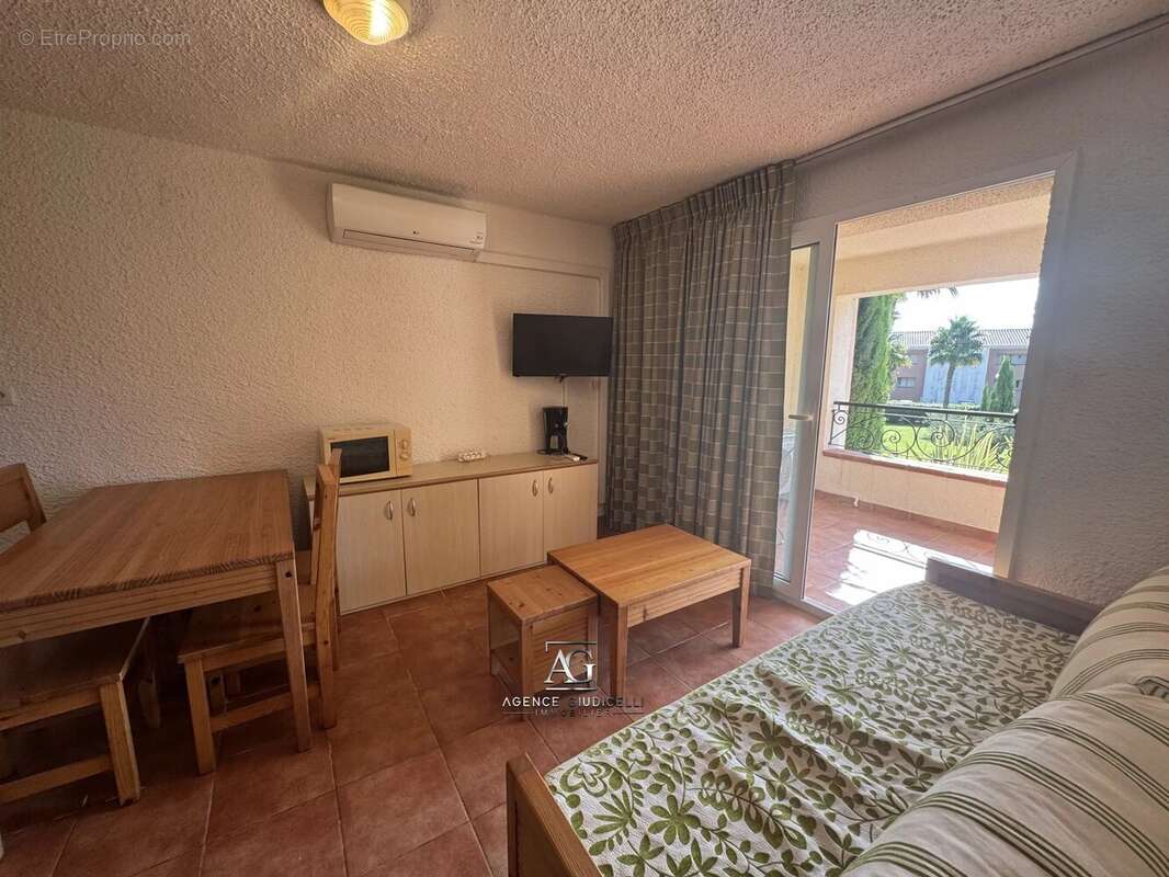 Appartement à LINGUIZZETTA