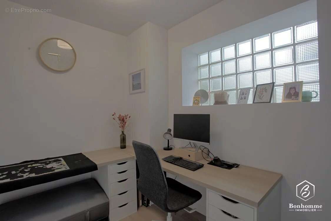 Maison à LESTIAC-SUR-GARONNE