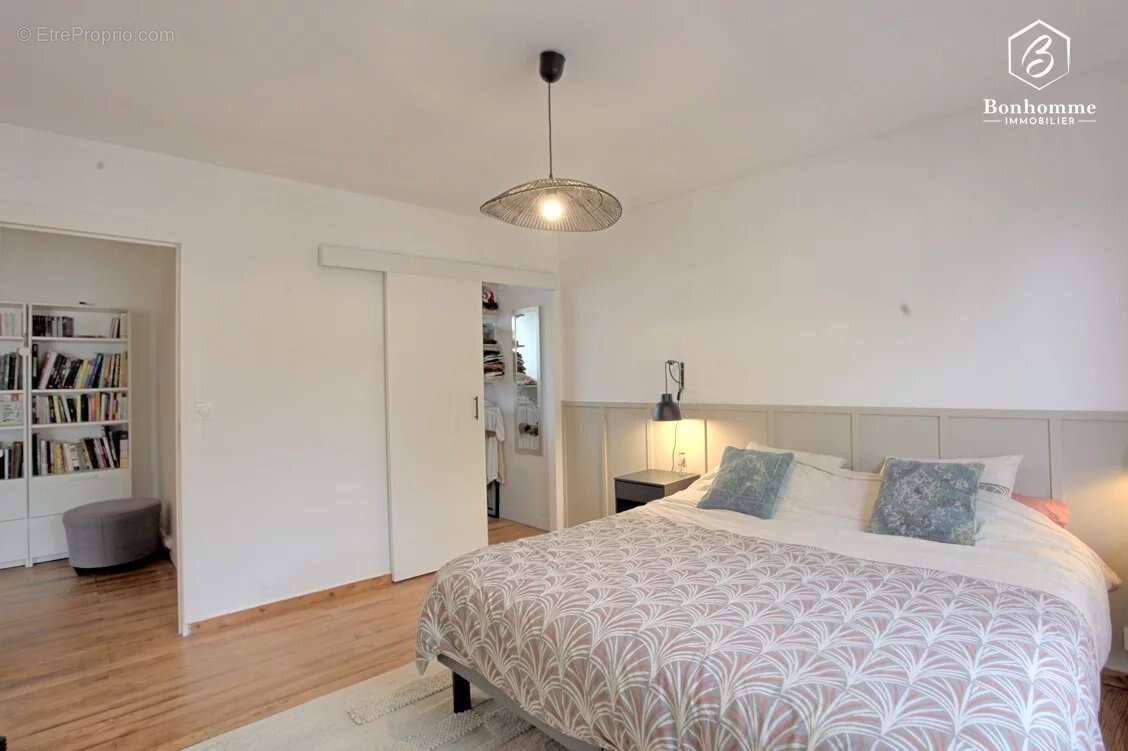 Maison à LESTIAC-SUR-GARONNE