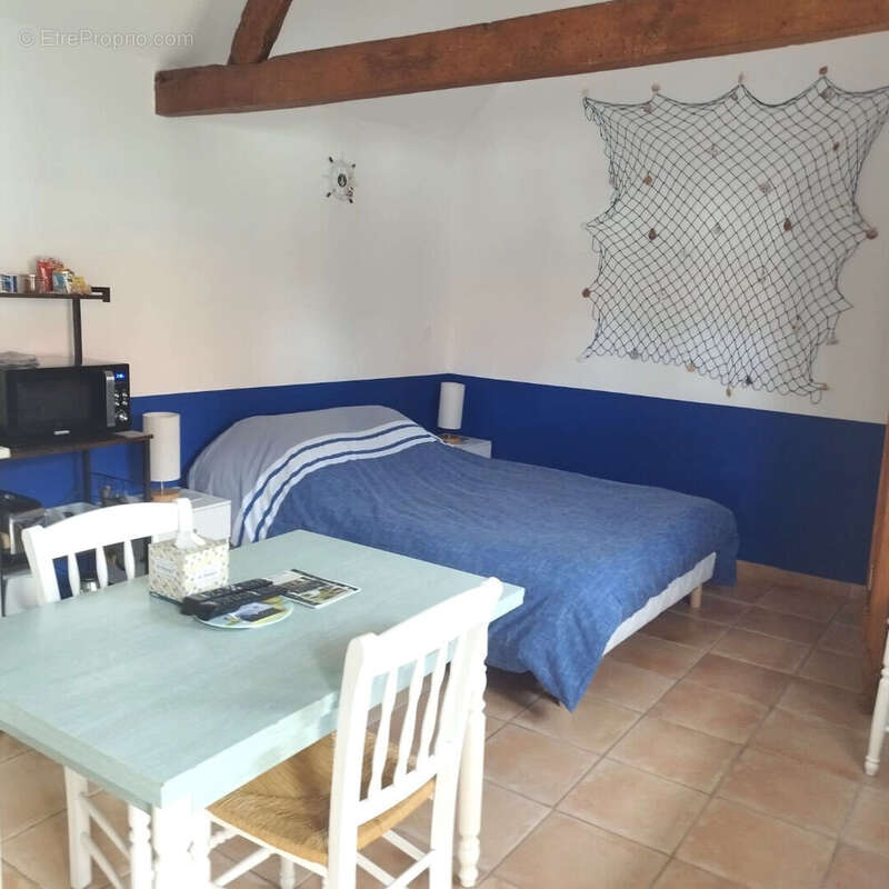 Maison à BEAURAINVILLE