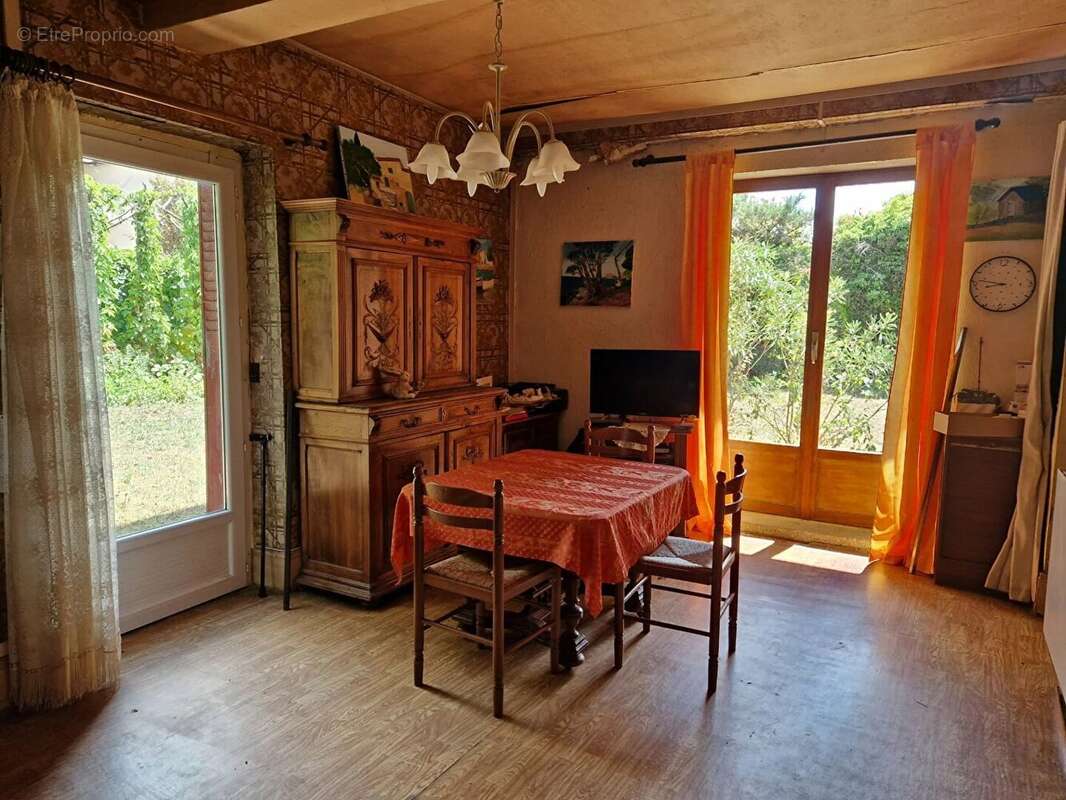 Maison à ROMANS-SUR-ISERE