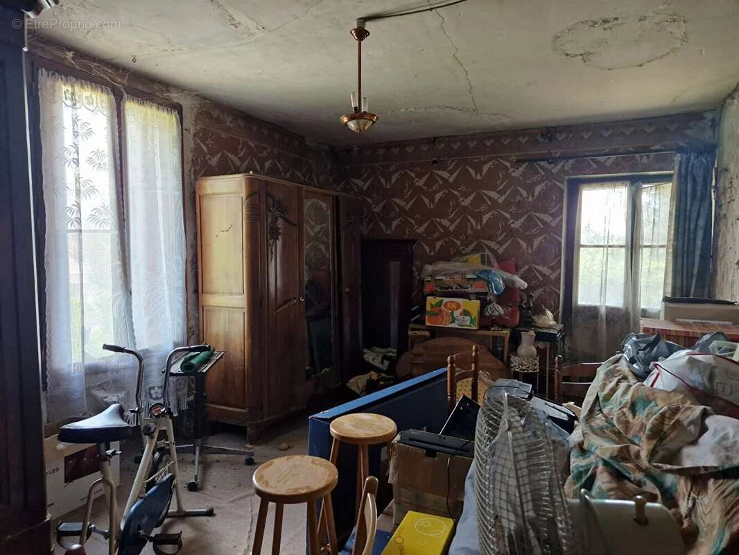 Maison à ROMANS-SUR-ISERE