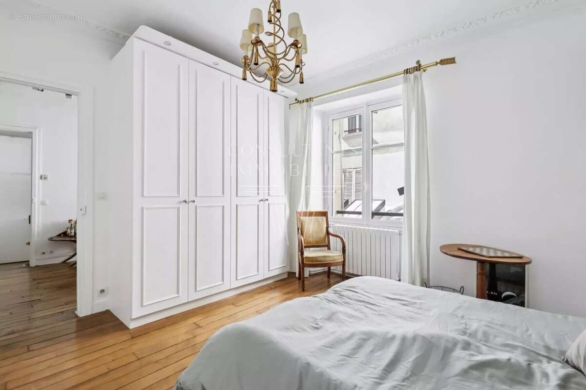 Appartement à PARIS-6E