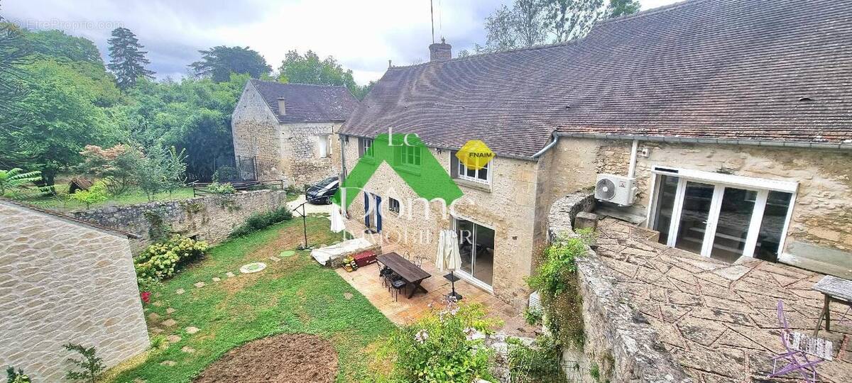 Maison à AUVERS-SUR-OISE