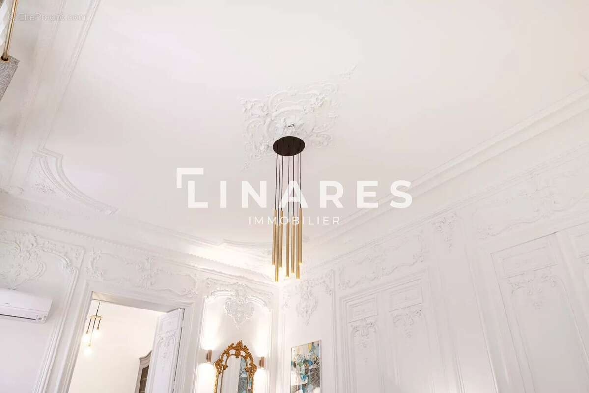 Appartement à MARSEILLE-6E