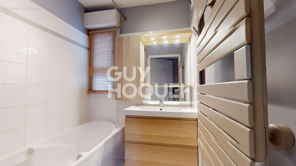 Appartement à SAVIGNY-SUR-ORGE