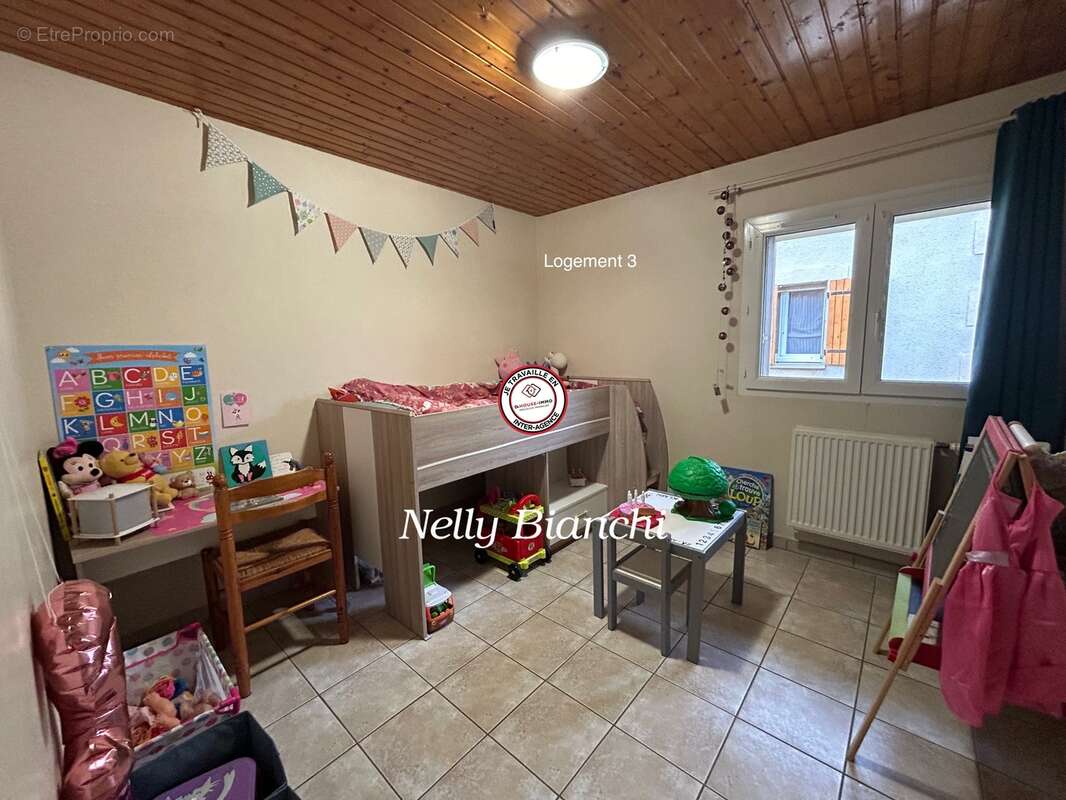 Maison à MONTVENDRE