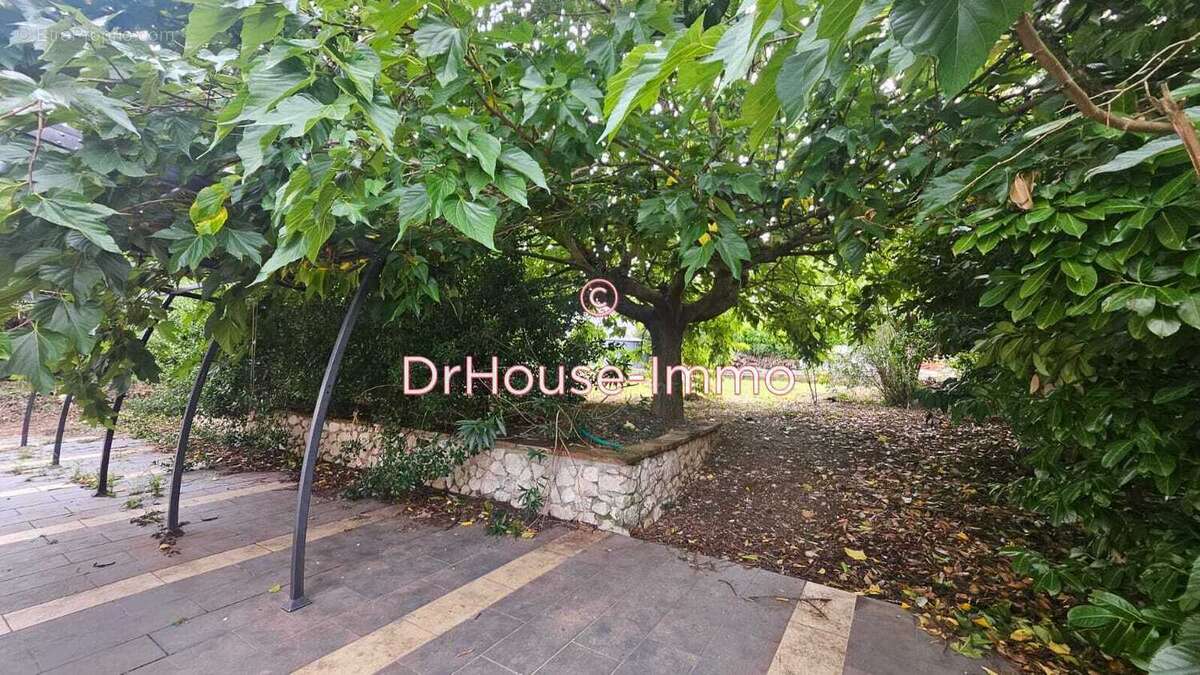 Maison à PECHBONNIEU