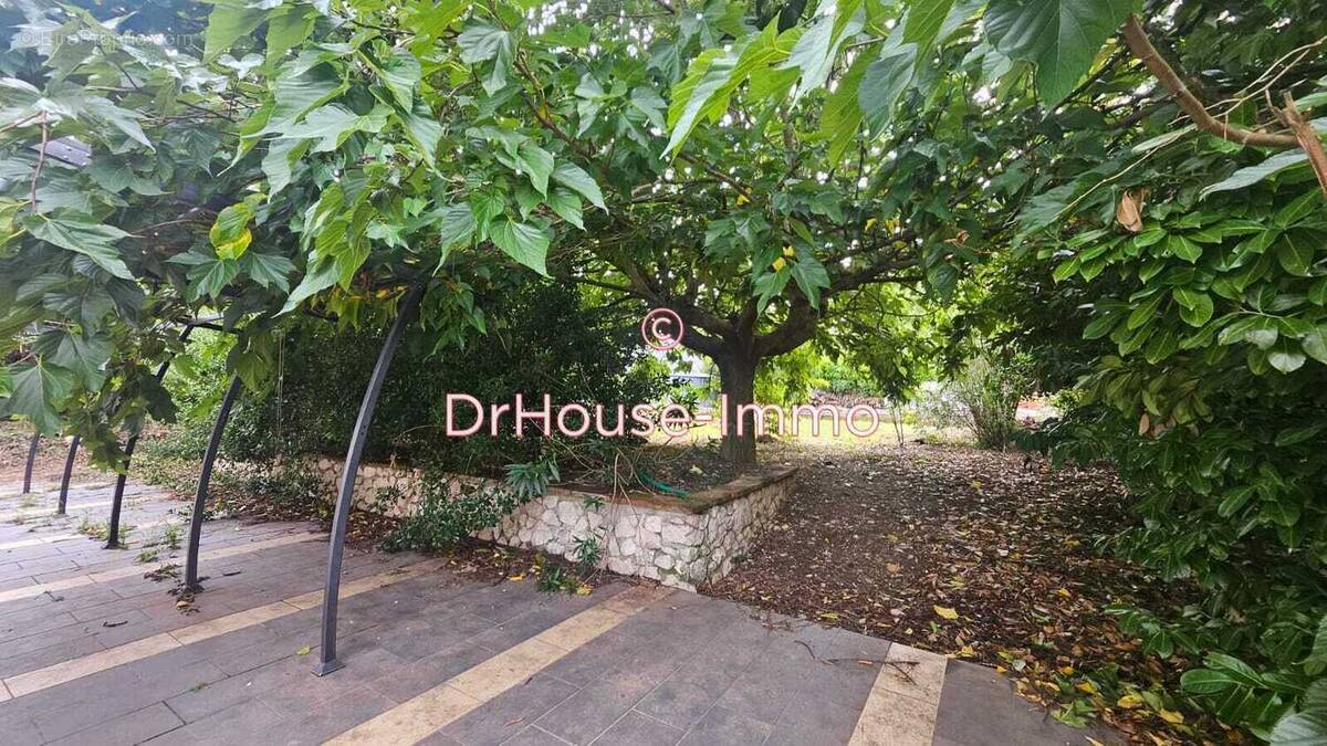 Maison à PECHBONNIEU