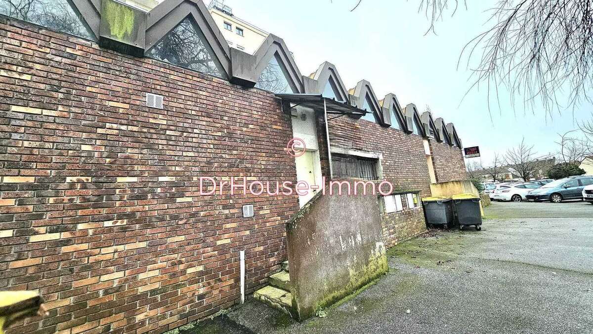 Commerce à MAUREPAS